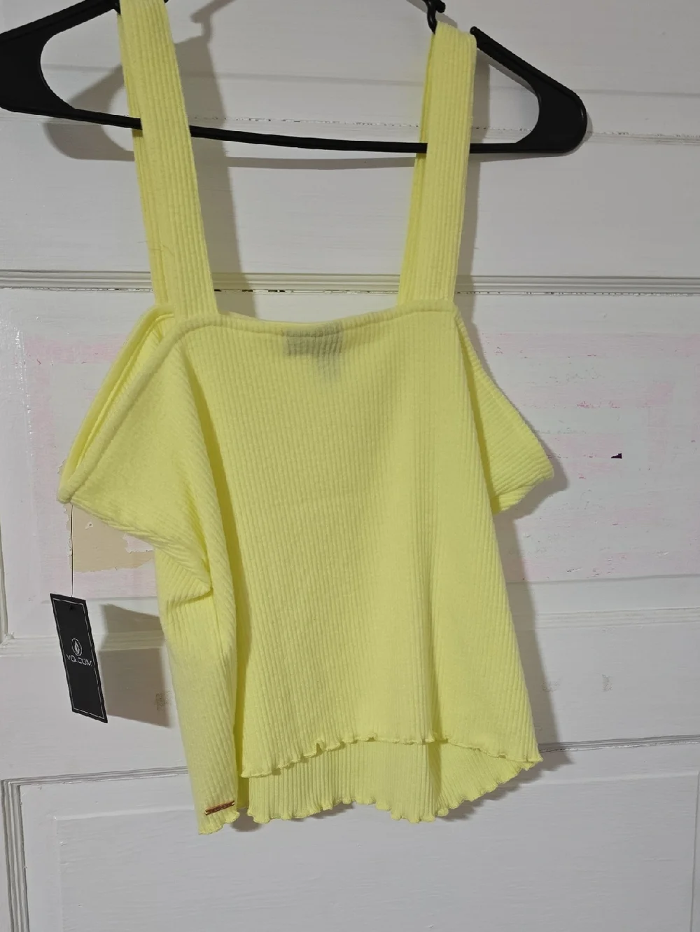 Volcom - Picture 2 of 6